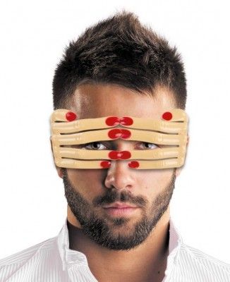 Lunettes Mains devant les yeux