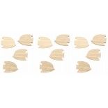 Chaks 80588, Sachet de 12 Poissons en bois naturel 3cm à disperser