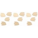 Chaks 80588, Sachet de 12 Poissons en bois naturel 3cm à disperser