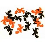 Sachet de 15 Confettis de table SORCIERES en bois, Orange et Noir