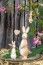 Petit Lapin de Pâques debout 8cm en résine à suspendre
